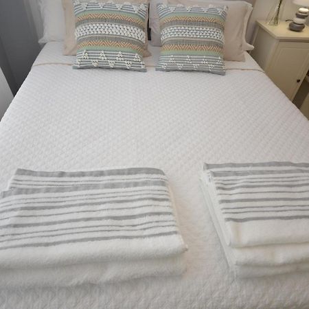 Apartamento Zona Exclusiva Con Garaje Gratis Y Netflix Vigo Exteriör bild
