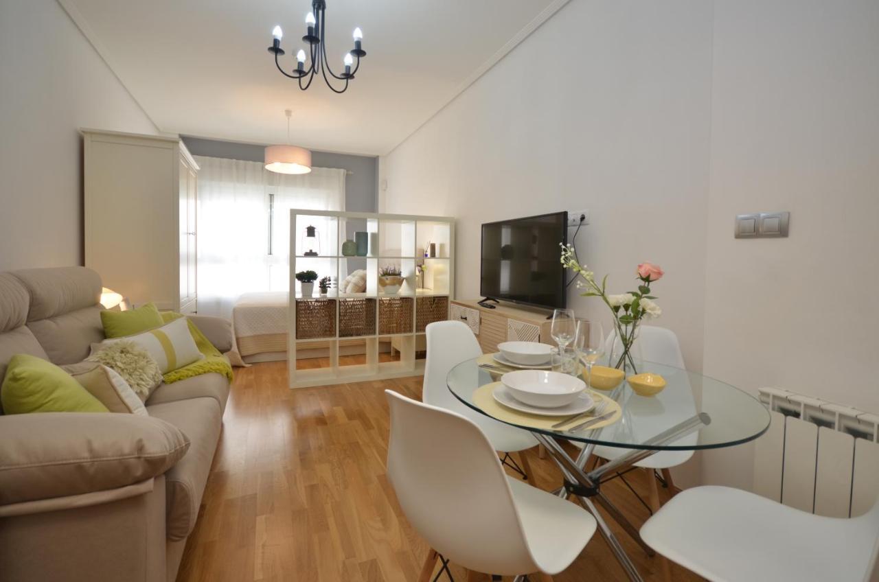 Apartamento Zona Exclusiva Con Garaje Gratis Y Netflix Vigo Exteriör bild